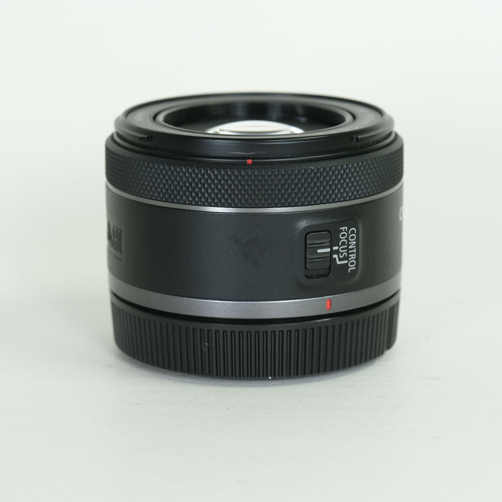 Canon RF50mm F1.8 STM Canon RF50mm F1.8 STM