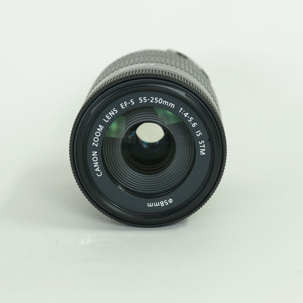 Canon EF-S55-250mm F4-5.6 IS STM