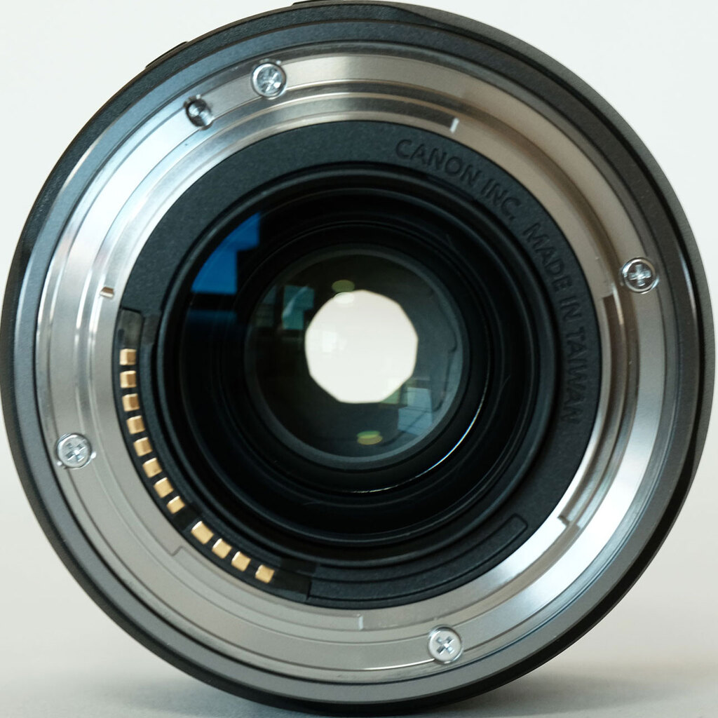 Canon RF35mm F1.8 MACRO IS STM