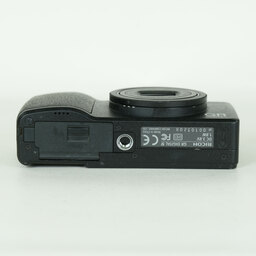 RICOH GR DIGITAL IV