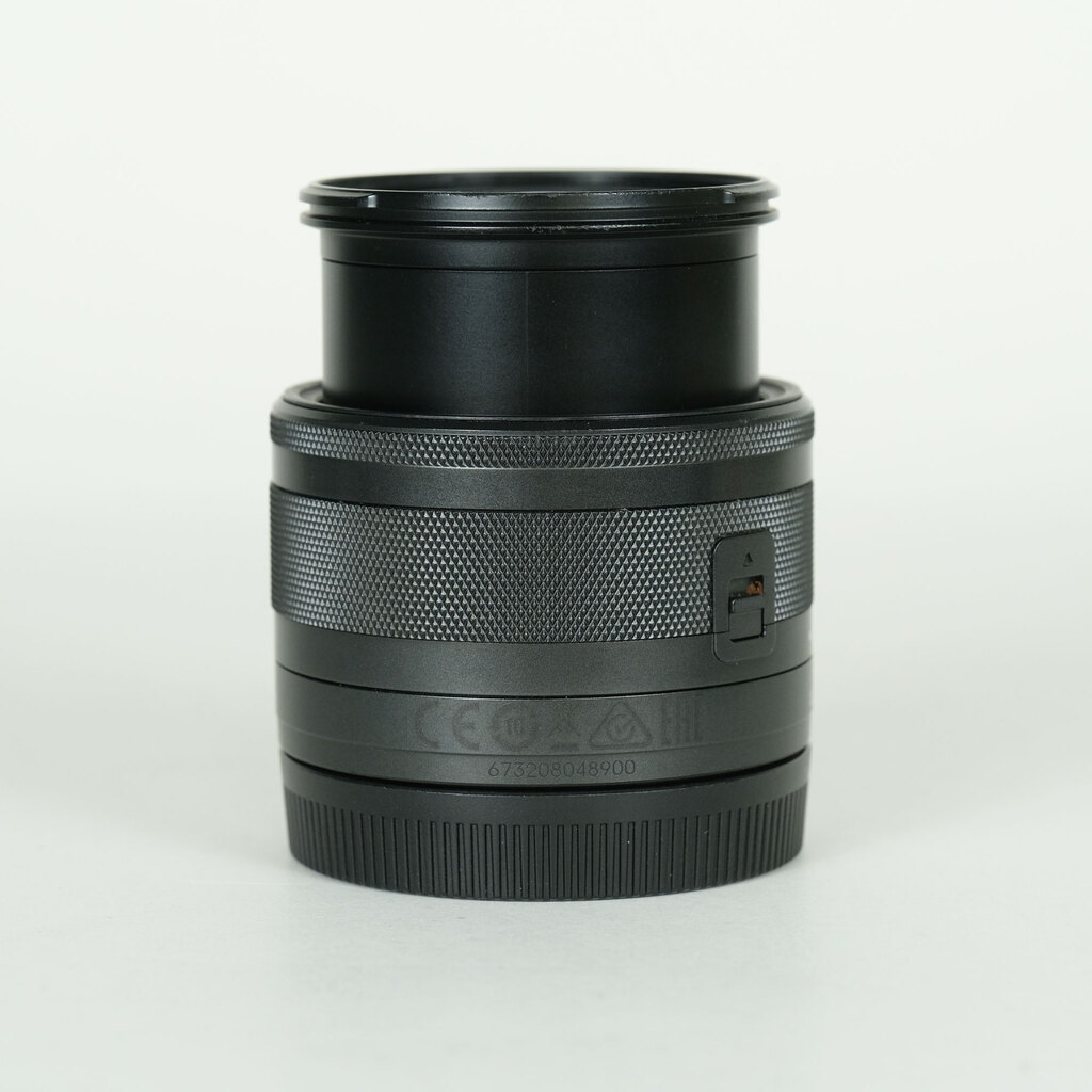 Canon EF-M15-45mm F3.5-6.3 IS STM Canon EF-M15-45mm F3.5-6.3 IS STM