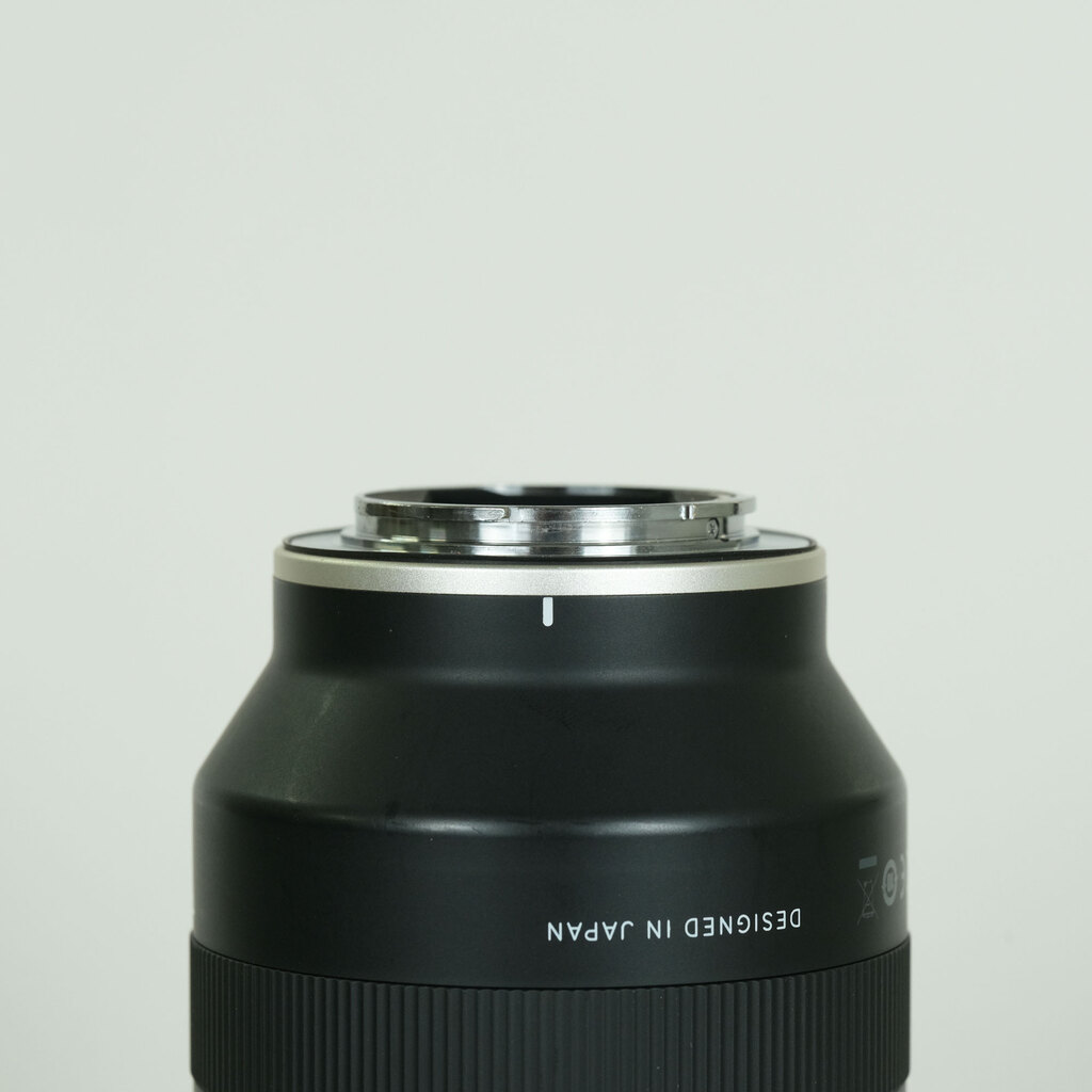 TAMRON 70-180mm F/2.8 Di III VXD (Model A056) [ ソニーE用 ]