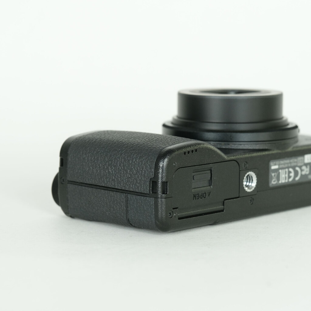 RICOH GR III RICOH GR III