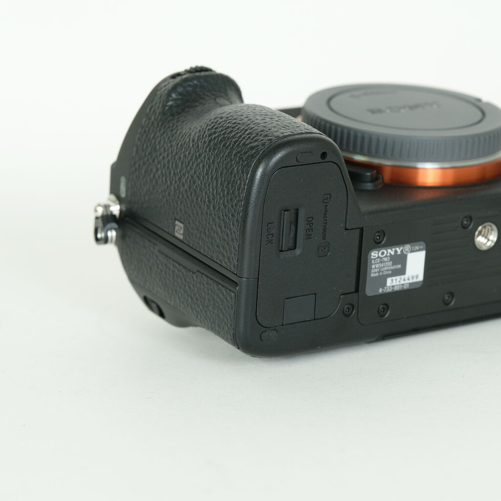 SONY α7 III（ILCE-7M3）