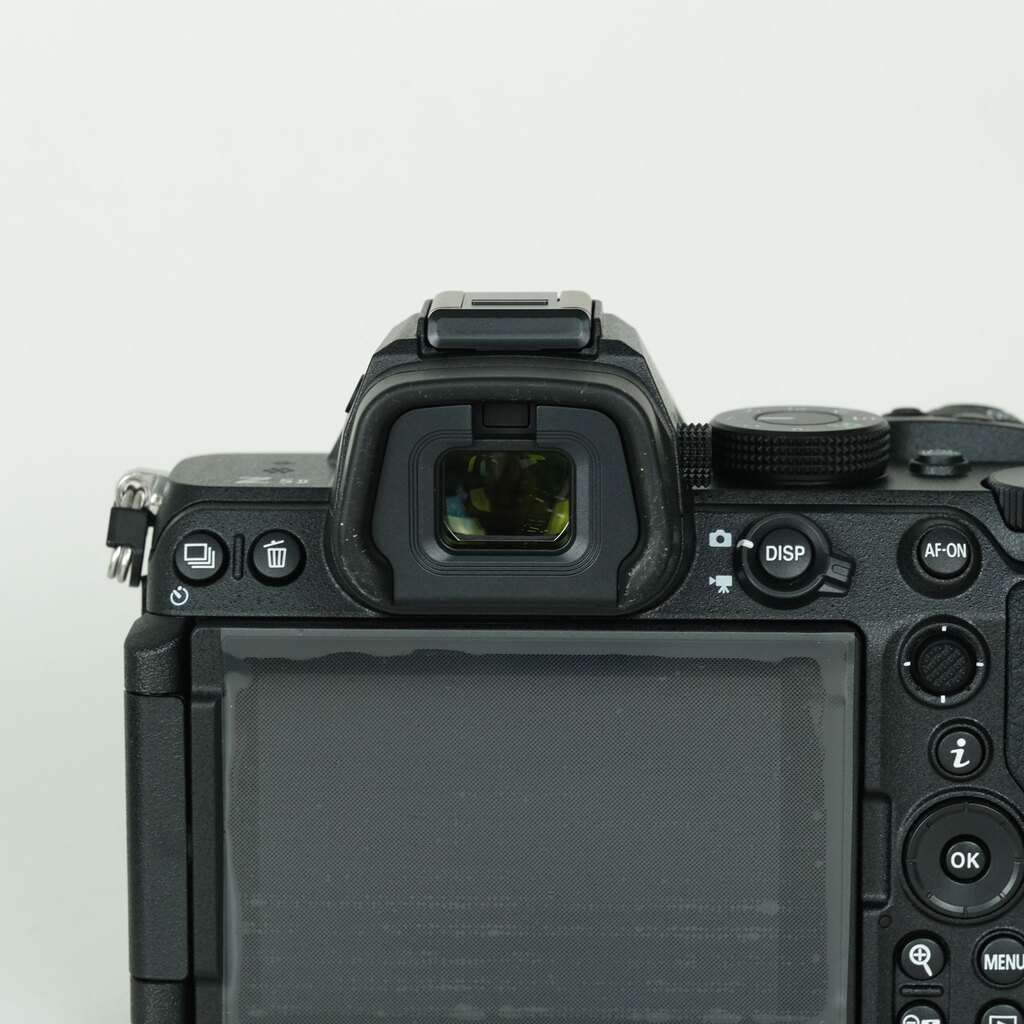 Nikon Z5IIの出品 | ONE SCENE（ワンシーン）