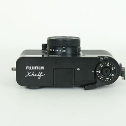 FUJIFILM X half X-HF1
