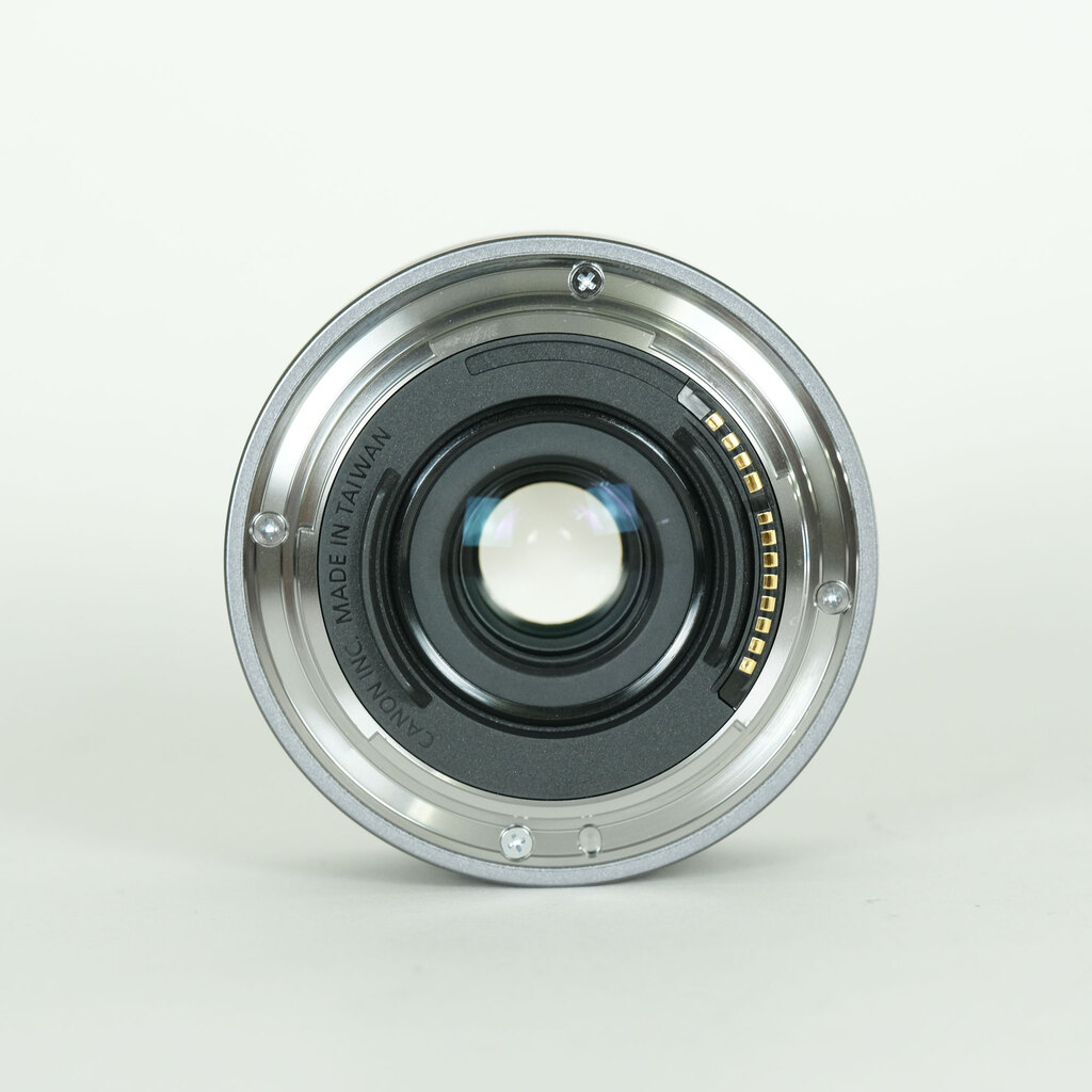 Canon RF16mm F2.8 STM Canon RF16mm F2.8 STM