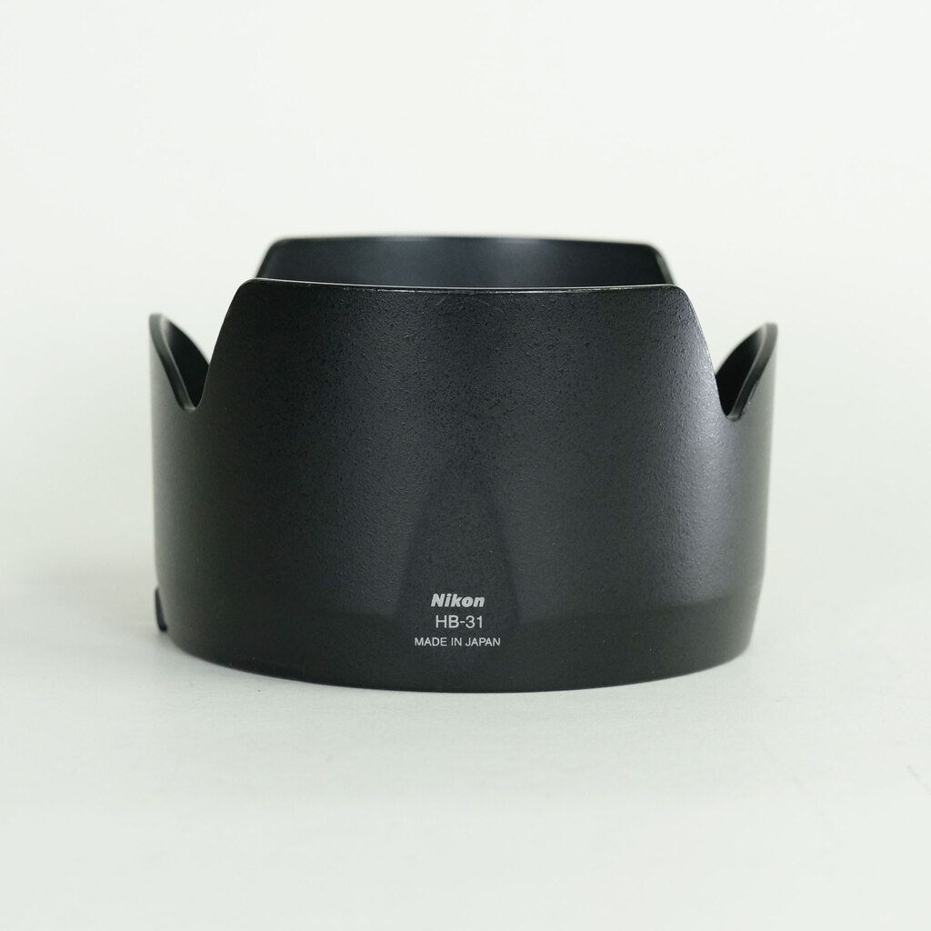 Nikon AF-S DX Zoom-Nikkor 17-55mm f/2.8G IF-ED Nikon AF-S DX Zoom-Nikkor 17-55mm f/2.8G IF-ED