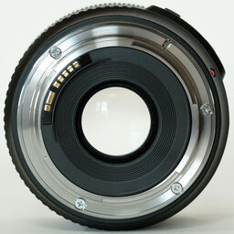 Canon EF35mm F2 IS USM Canon EF35mm F2 IS USM