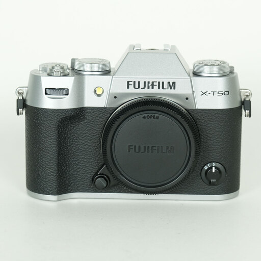 FUJIFILM X-T50
