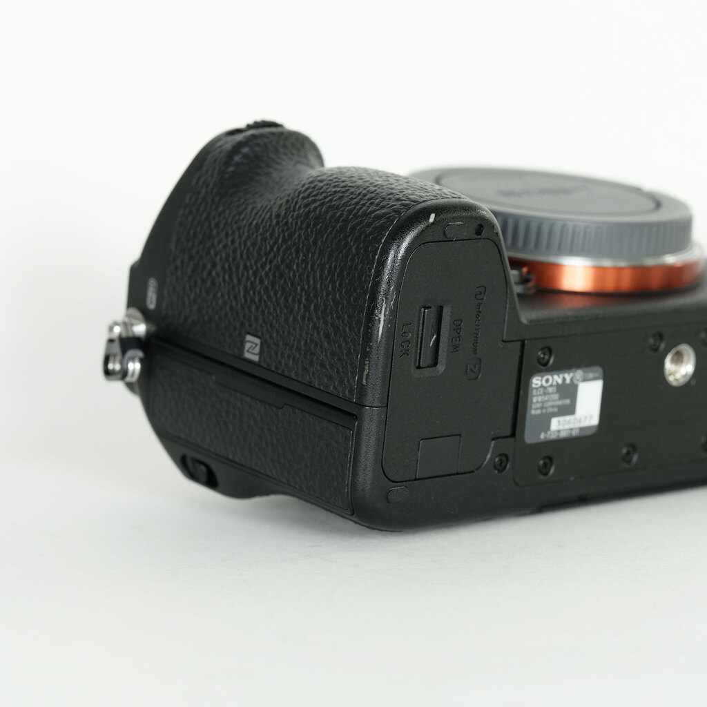 SONY α7 III（ILCE-7M3）