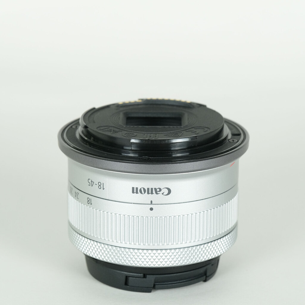 Canon RF-S 18-45mm F4.5-6.3 IS STMの出品 | ONE SCENE（ワンシーン）