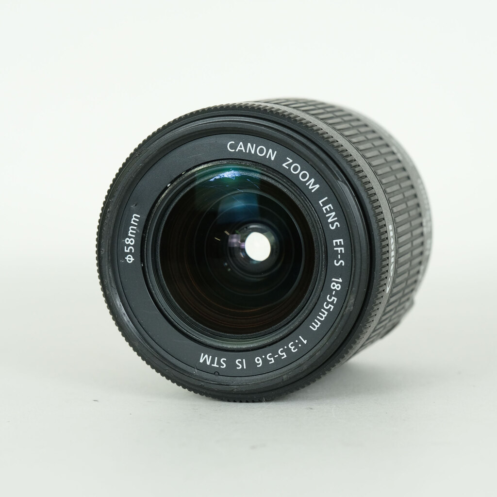 Canon EF-S18-55mm F3.5-5.6 IS STM