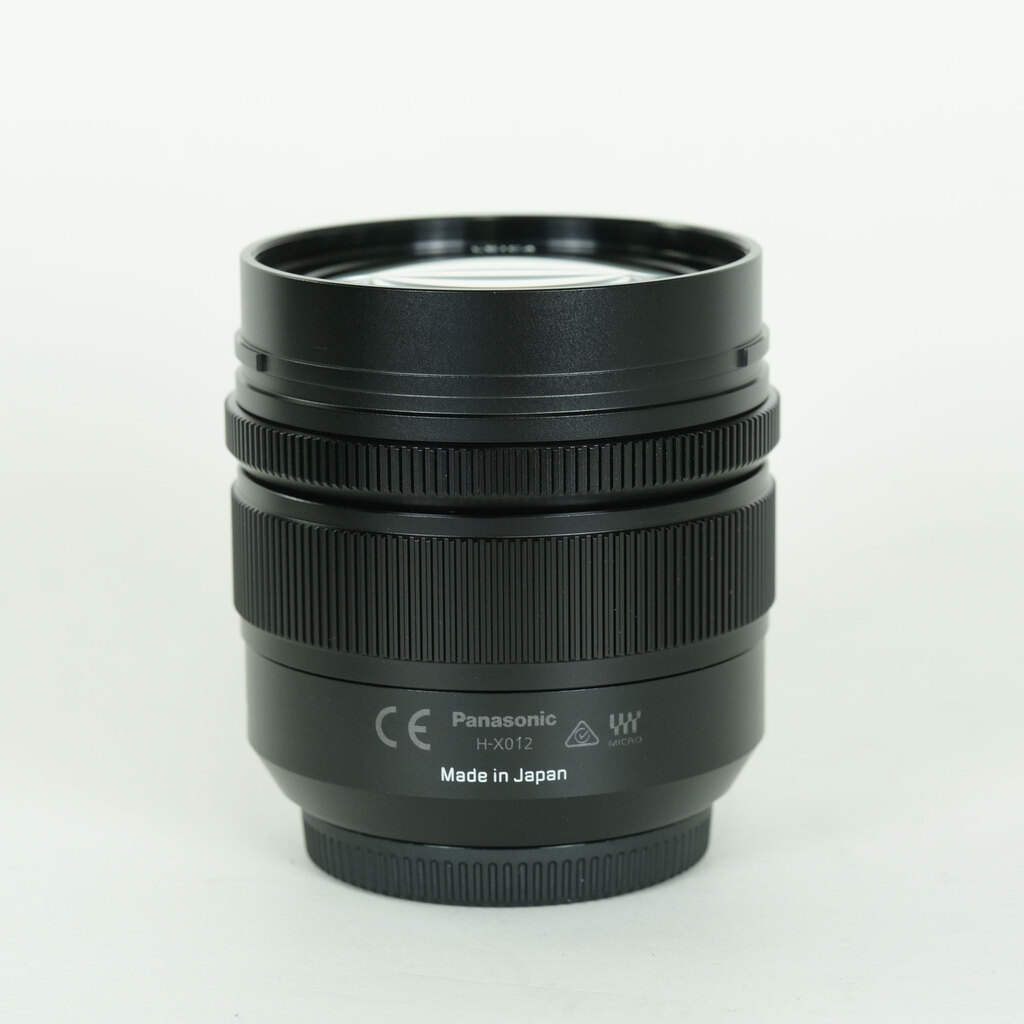 Panasonic LEICA DG SUMMILUX 12mm / F1.4 ASPH.