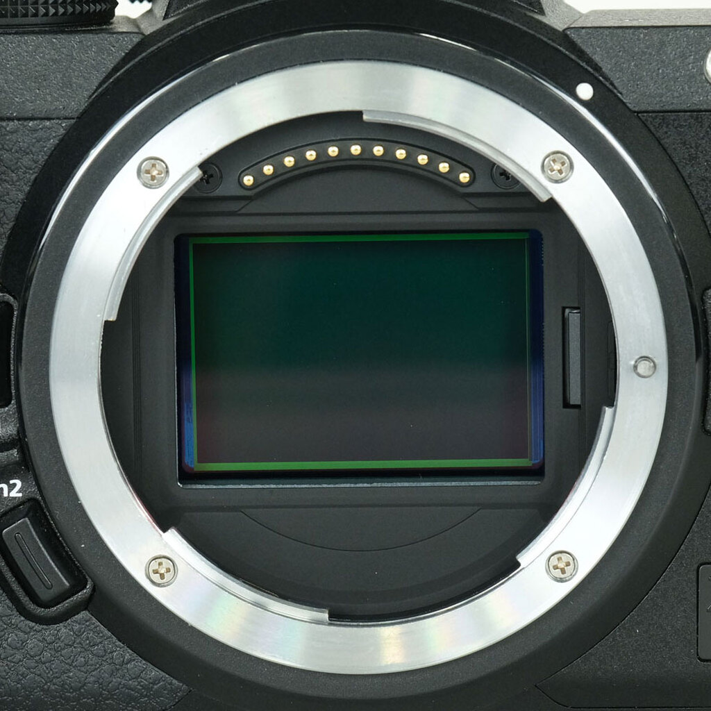 【最終値下げ／23日で希望者いない場合は出品取り下げます】Nikon Z 5 Nikon Z5の出品 | ONE SCENE（ワンシーン）