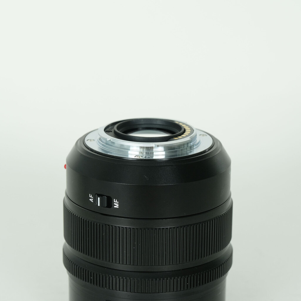 Panasonic LEICA DG SUMMILUX 12mm / F1.4 ASPH.の出品 | ONE SCENE