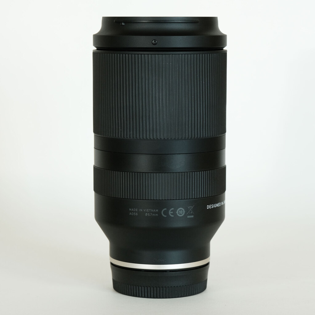 TAMRON 70-180mm F/2.8 Di III VXD (Model A056) [ ソニーE用 ]