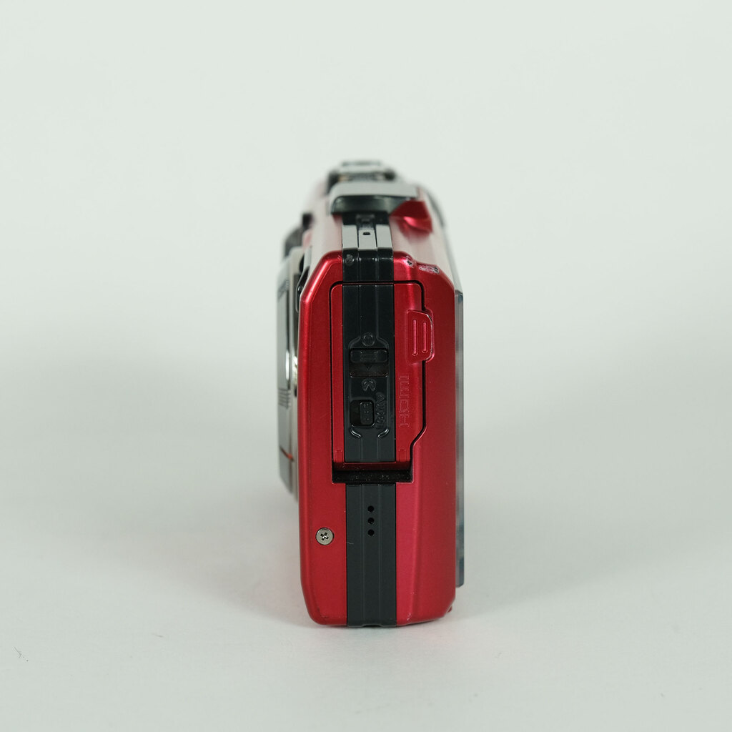 OLYMPUS STYLUS TG-3 Tough RED レッドの出品 | ONE SCENE（ワンシーン）