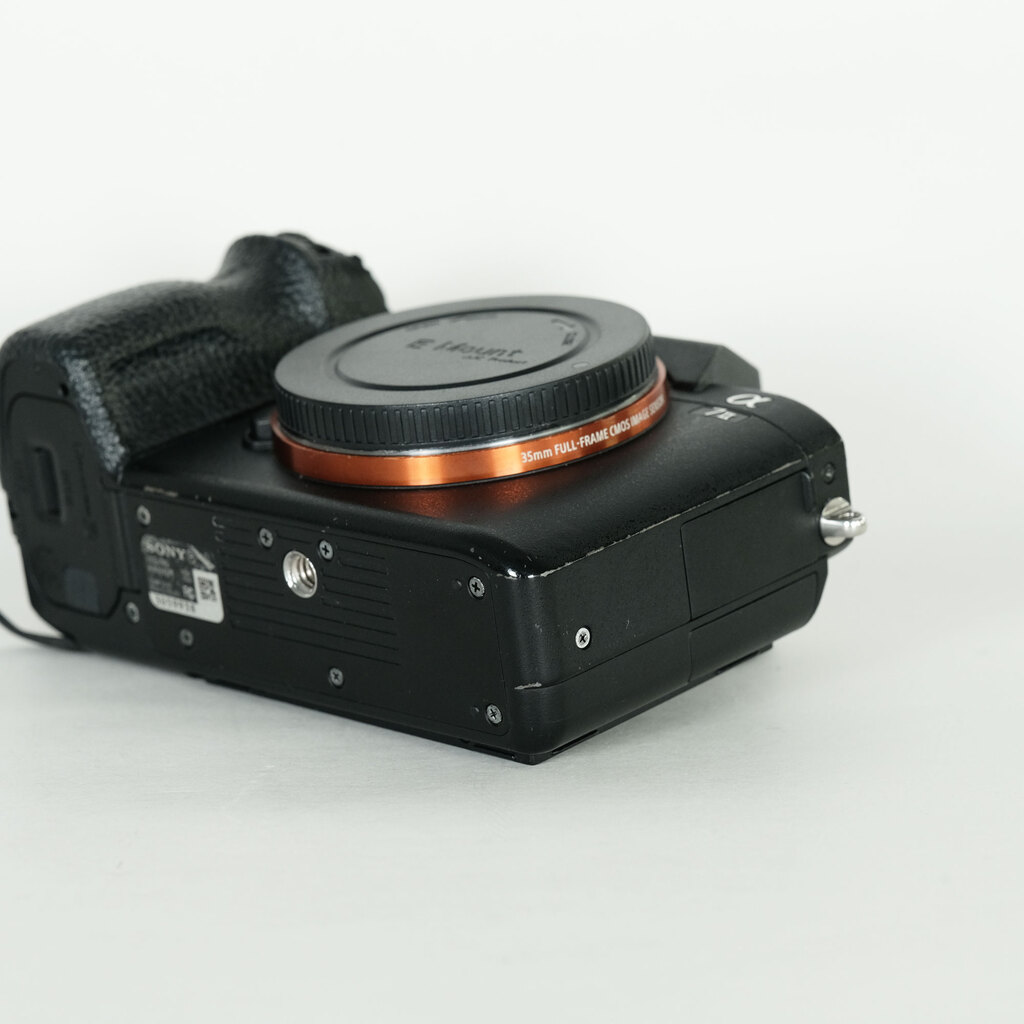 SONY α7 II(ILCE-7M2) SONY α7 II(ILCE-7M2)