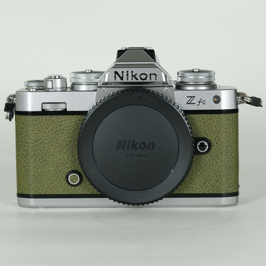 Nikon Z fc ボディ シルバー プレミアムエクステリア張替済みの出品