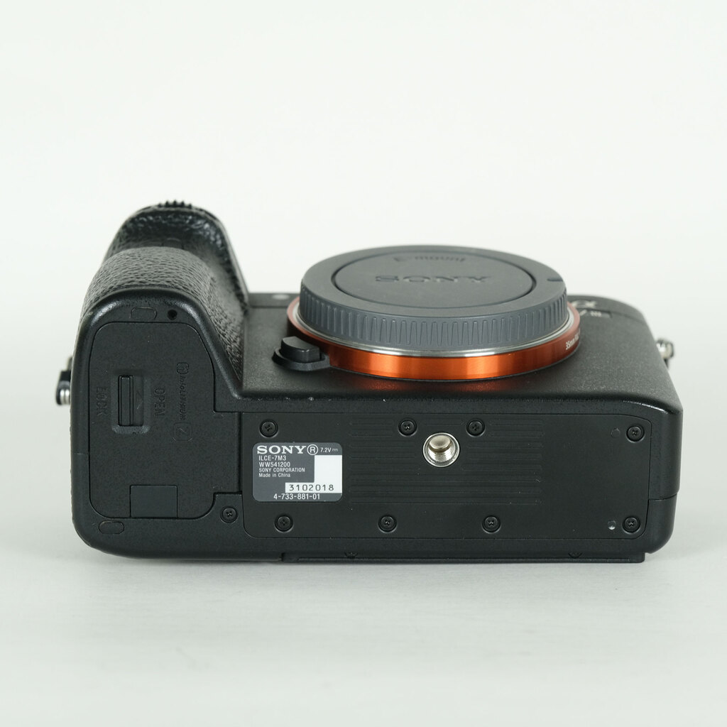 SONY α7 III(ILCE-7M3) SONY α7 III(ILCE-7M3)