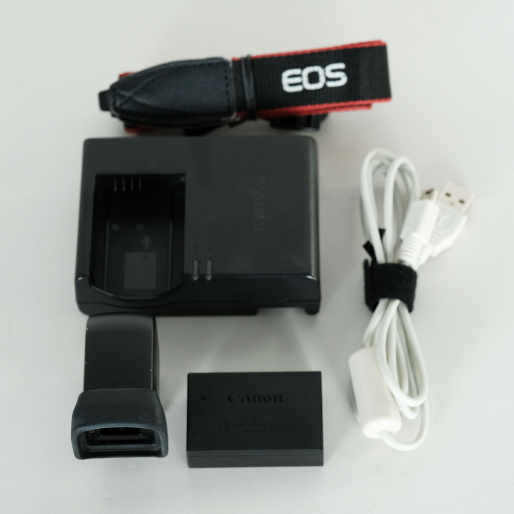 Canon EOS M3 ボディEVFキット ブラック