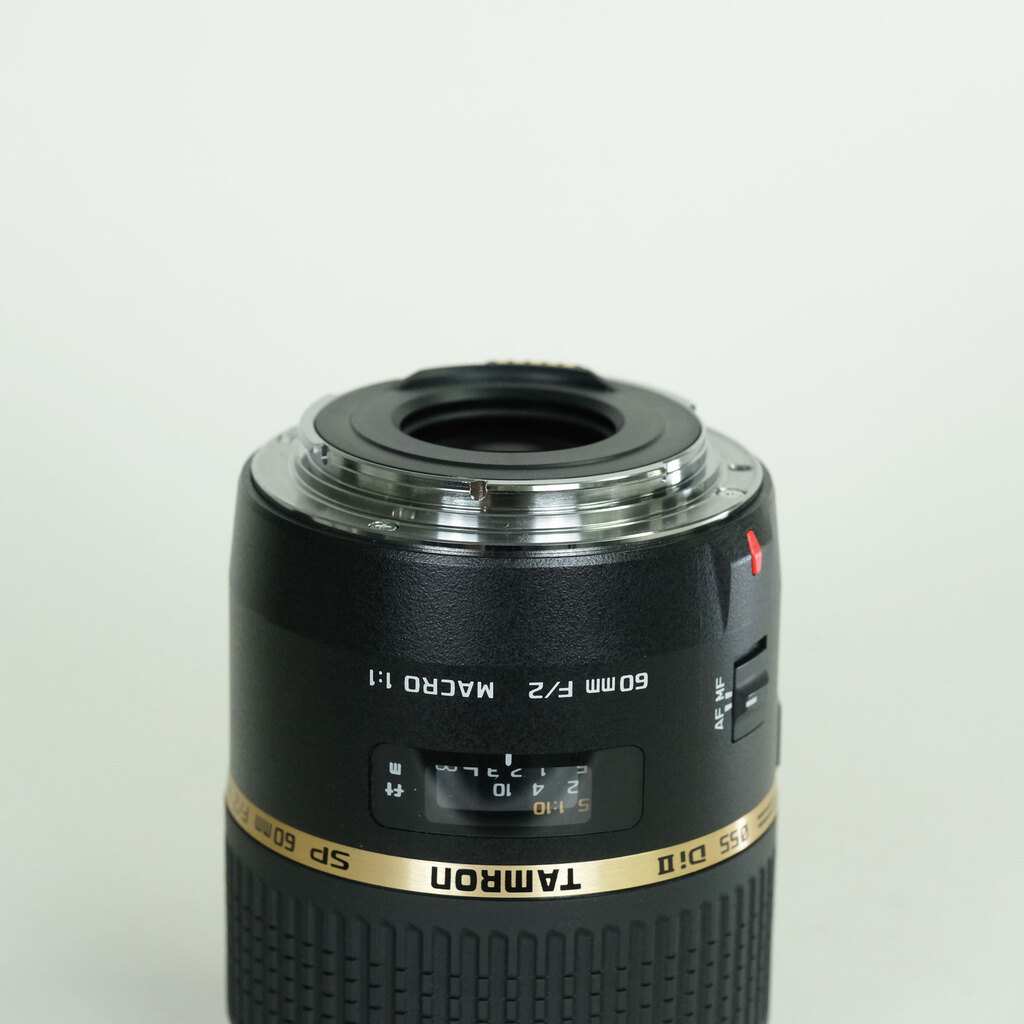 TAMRON SP 60mm F2 DiII MACRO 1:1/Model G005E(キヤノンEF用)