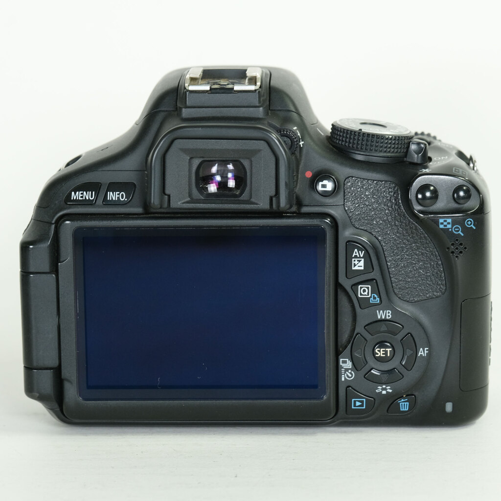 Canon EOS Kiss X5 ボディ