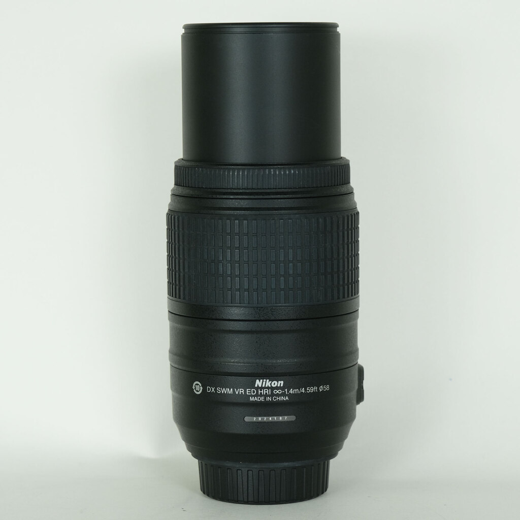 Nikon AF-S DX NIKKOR 55-300mm F4.5-5.6G ED VR Nikon AF-S DX NIKKOR 55-300mm F4.5-5.6G ED VR