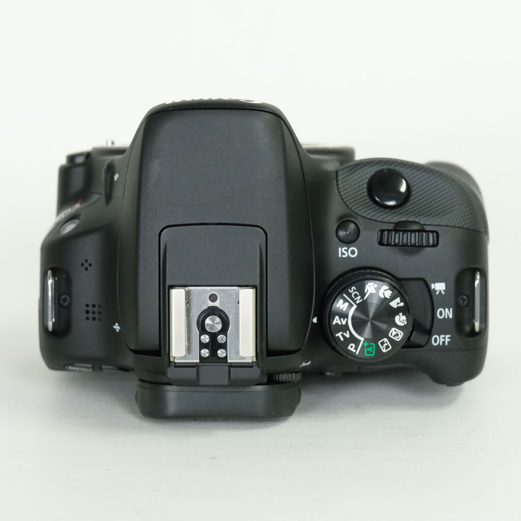 Canon EOS Kiss X7 Canon EOS Kiss X7