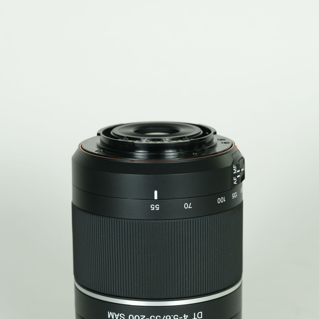 SONY DT 55-200mm F4-5.6 SAM SAL55200-2