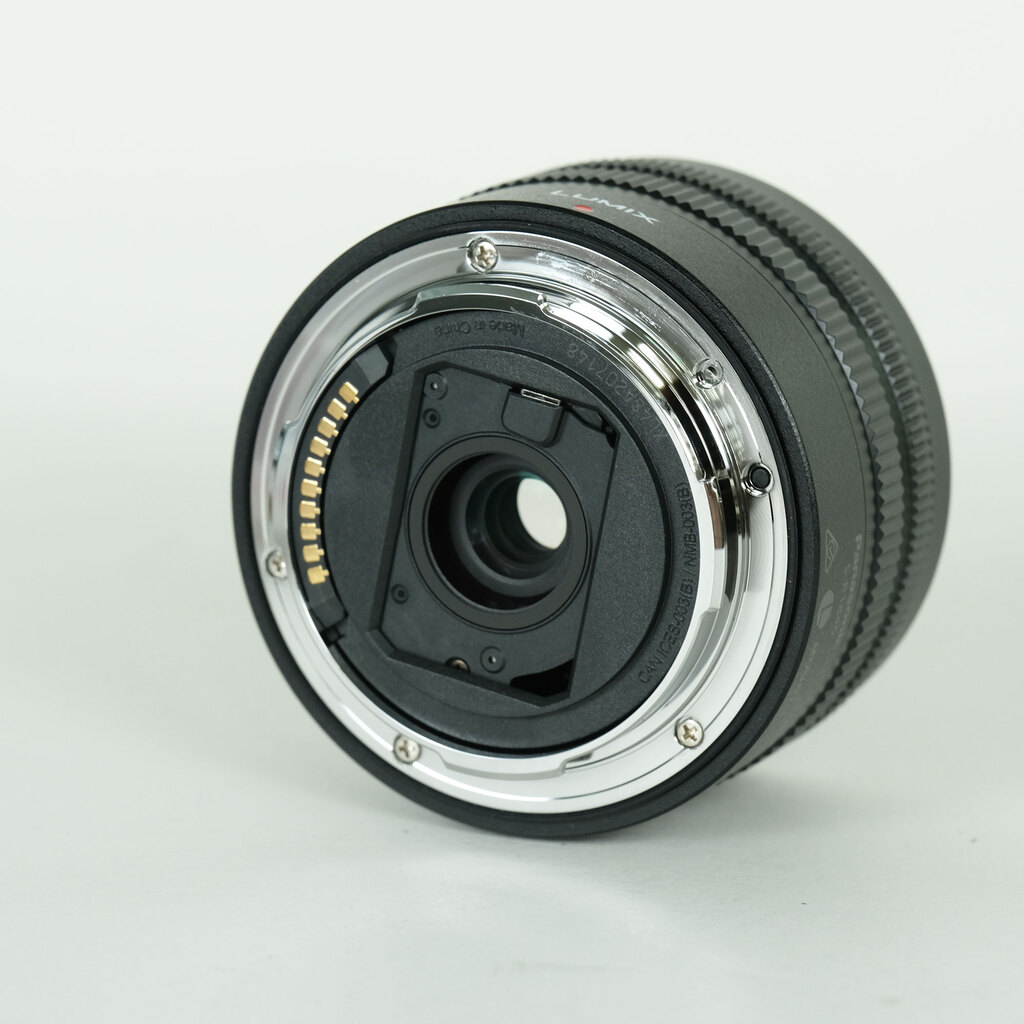 Panasonic LUMIX S 18-40mm F4.5-6.3の出品 | ONE SCENE（ワンシーン）