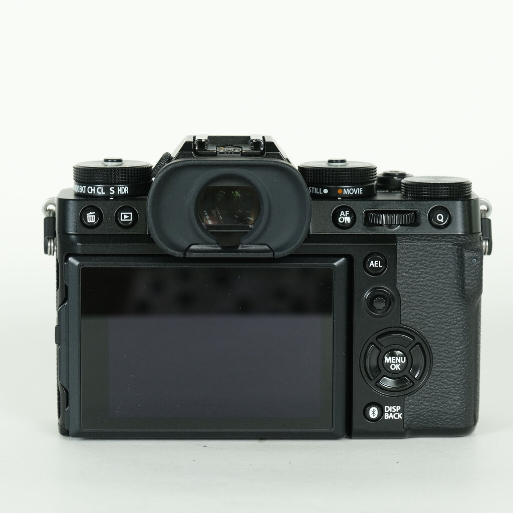 FUJIFILM X-T5 [�{�f�B �u���b�N]