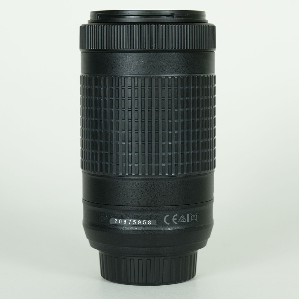 Nikon AF-P DX NIKKOR 70-300mm f/4.5-6.3G ED VR Nikon AF-P DX NIKKOR 70-300mm f/4.5-6.3G ED VR