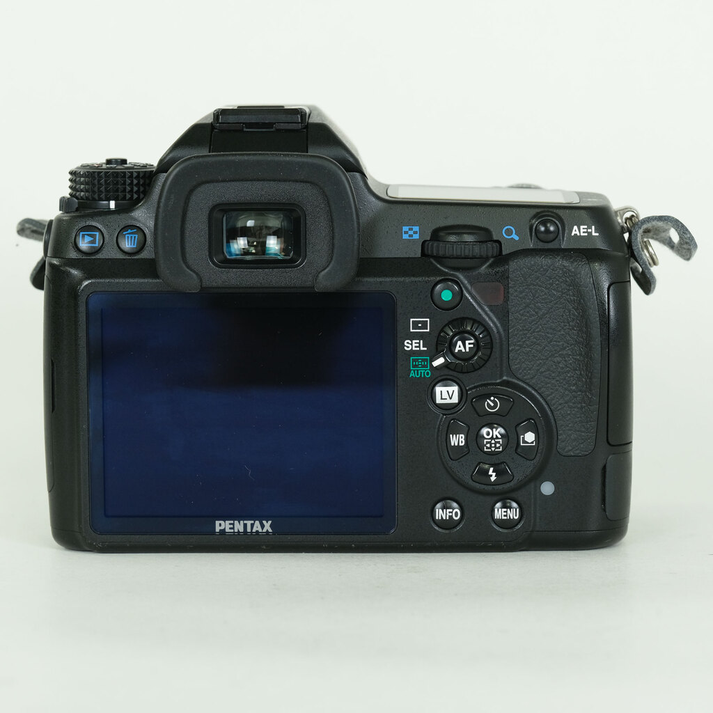 PENTAX K-5 ボディの出品 | ONE SCENE（ワンシーン）