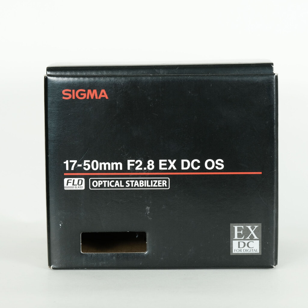 SIGMA 17-50mm F2.8 EX DC OS HSM (ニコンF用)
