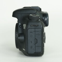 Canon EOS 7D Mark II