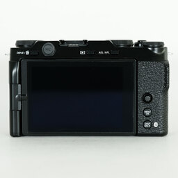 FUJIFILM X-M5