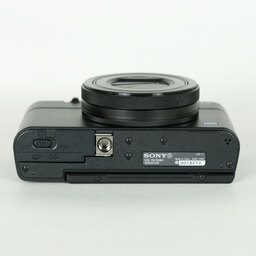 SONY Cyber-shot DSC-RX100M4