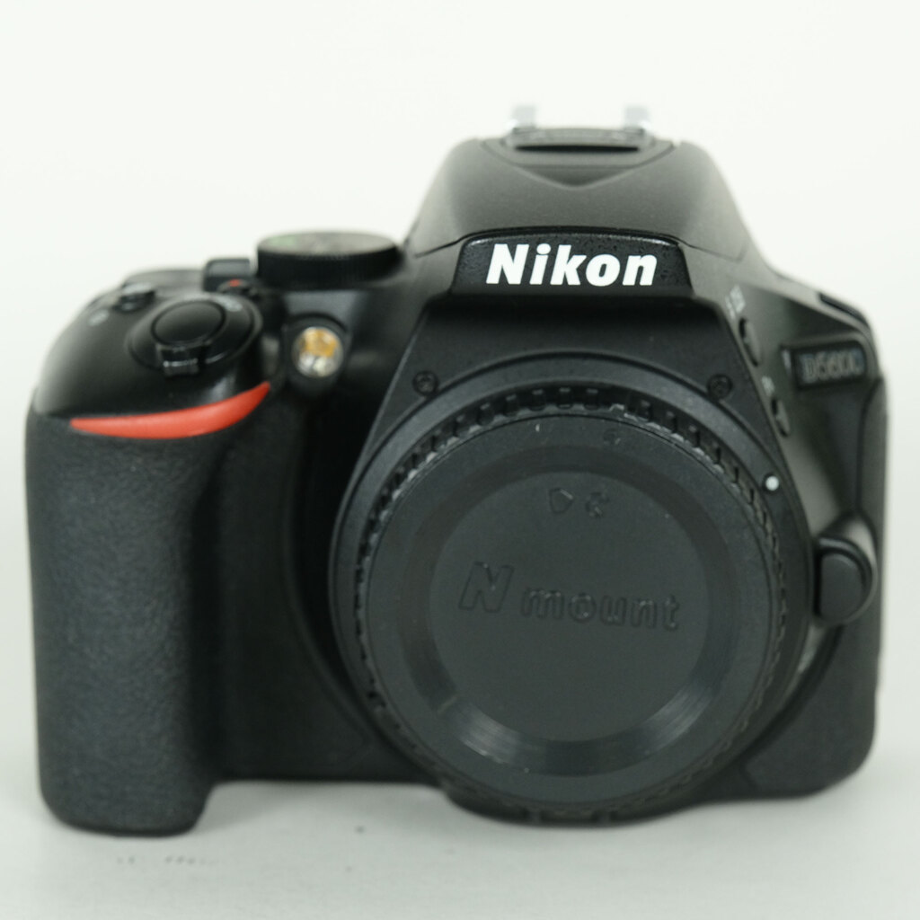 D5600 ボディ 中古価格比較 - 価格.com
