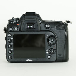 Nikon D7100