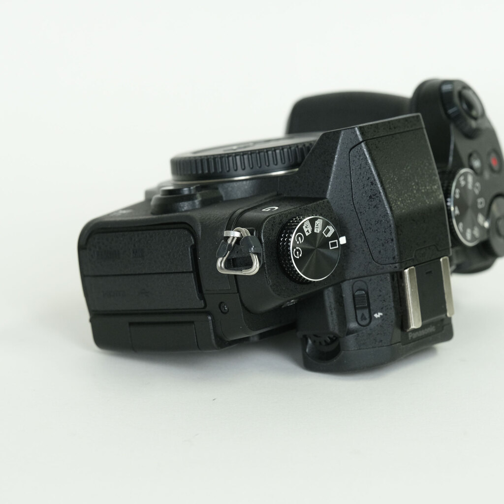 Panasonic LUMIX DMC-G8