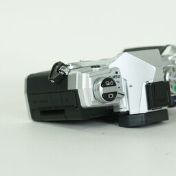 OLYMPUS OM-D E-M5 Mark III