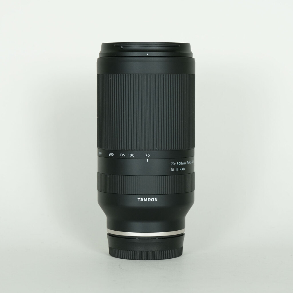 TAMRON 70-300mm F/4.5-6.3 Di III RXD (Model A047) [ソニーE用]