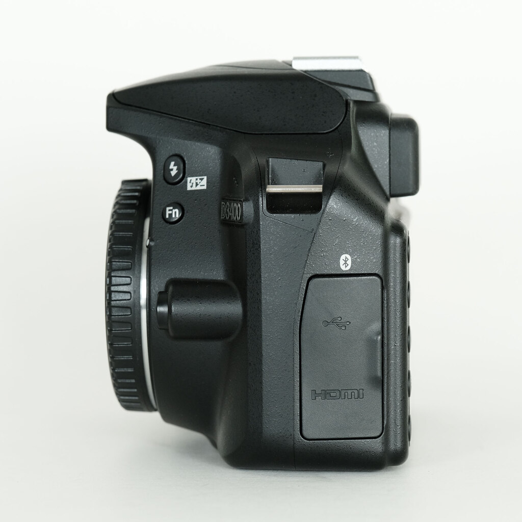 Nikon D3400