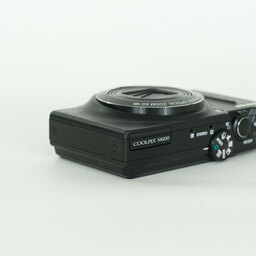 Nikon COOLPIX S8200 ノーブルブラック