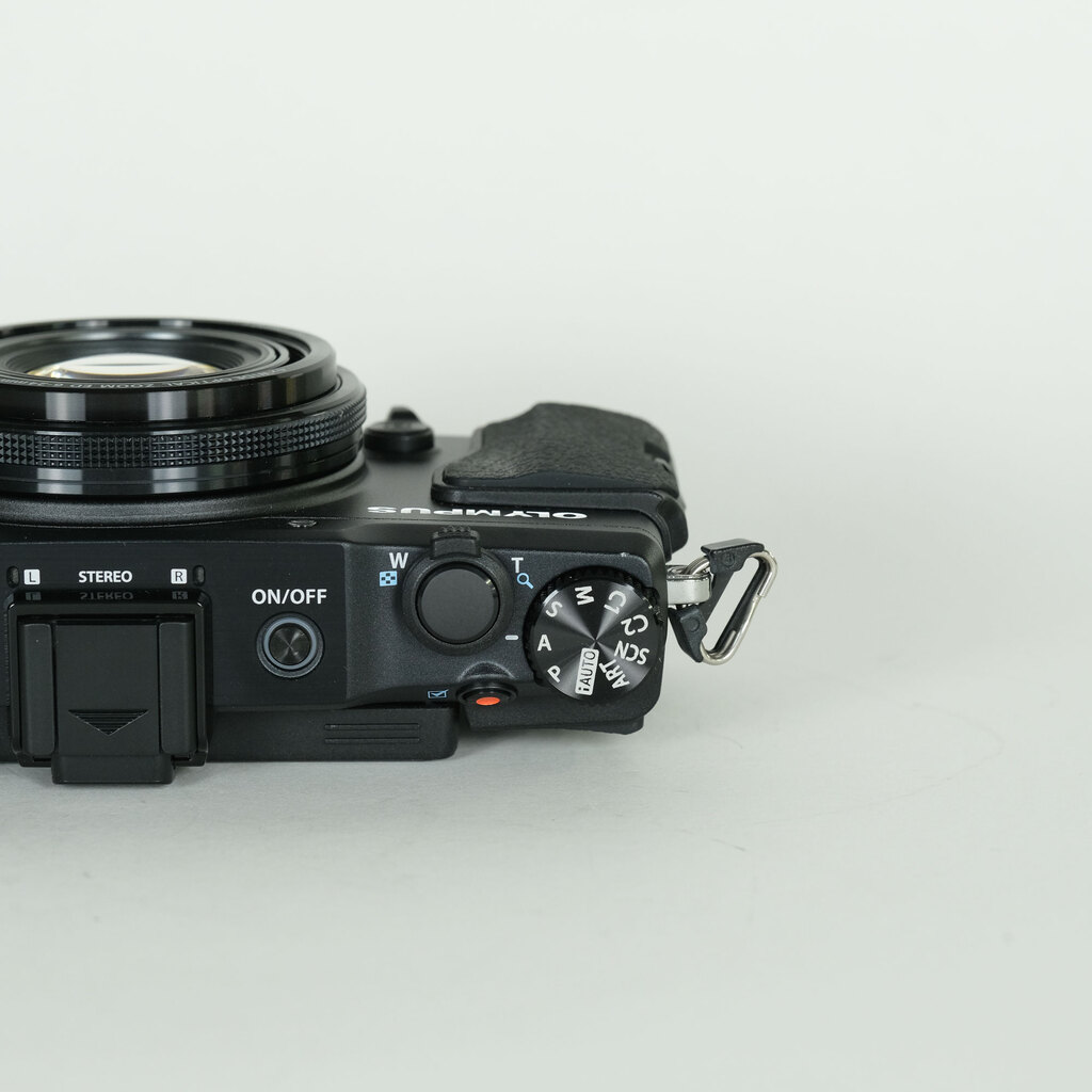 OLYMPUS STYLUS XZ-2 ブラック