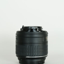 Nikon AF-S DX NIKKOR 18-55mm f3.5-5.6G VR II