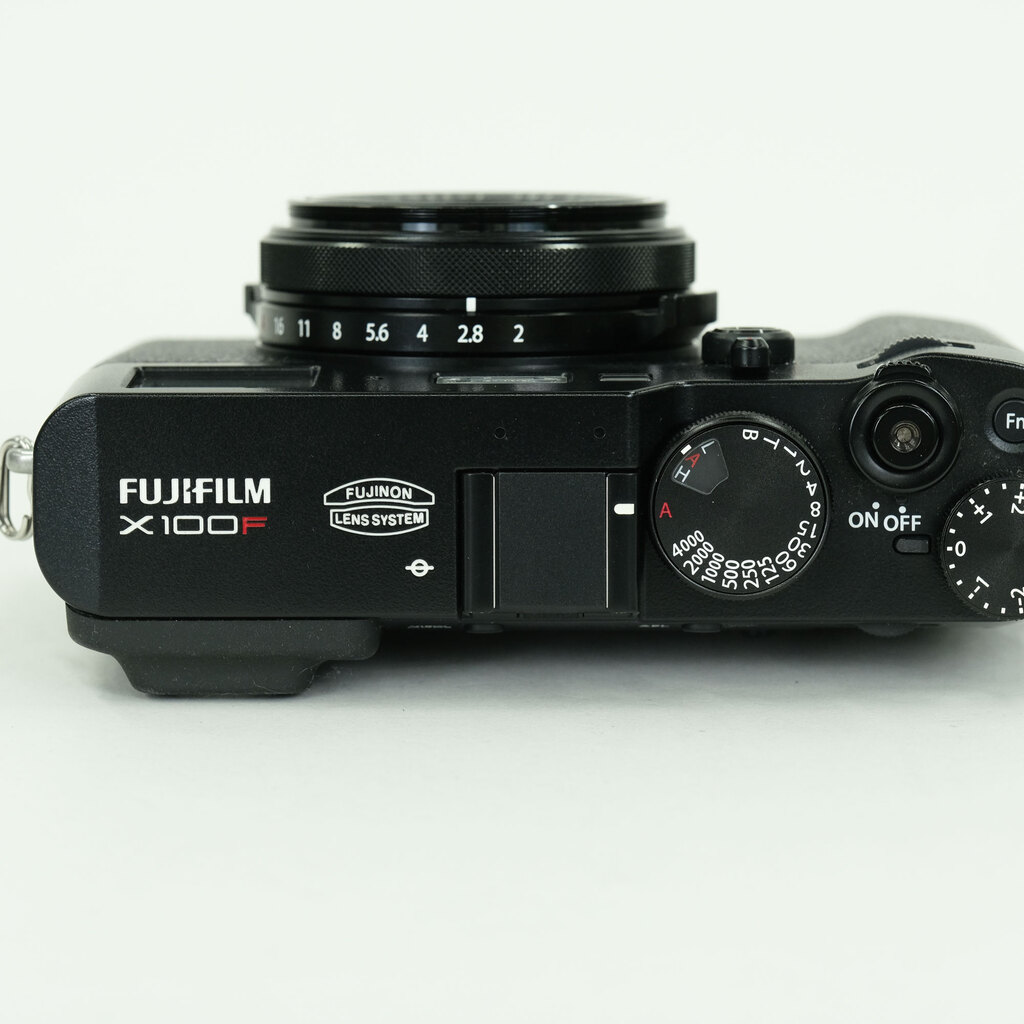 FUJIFILM X100F ブラック FUJIFILM X100F ブラック