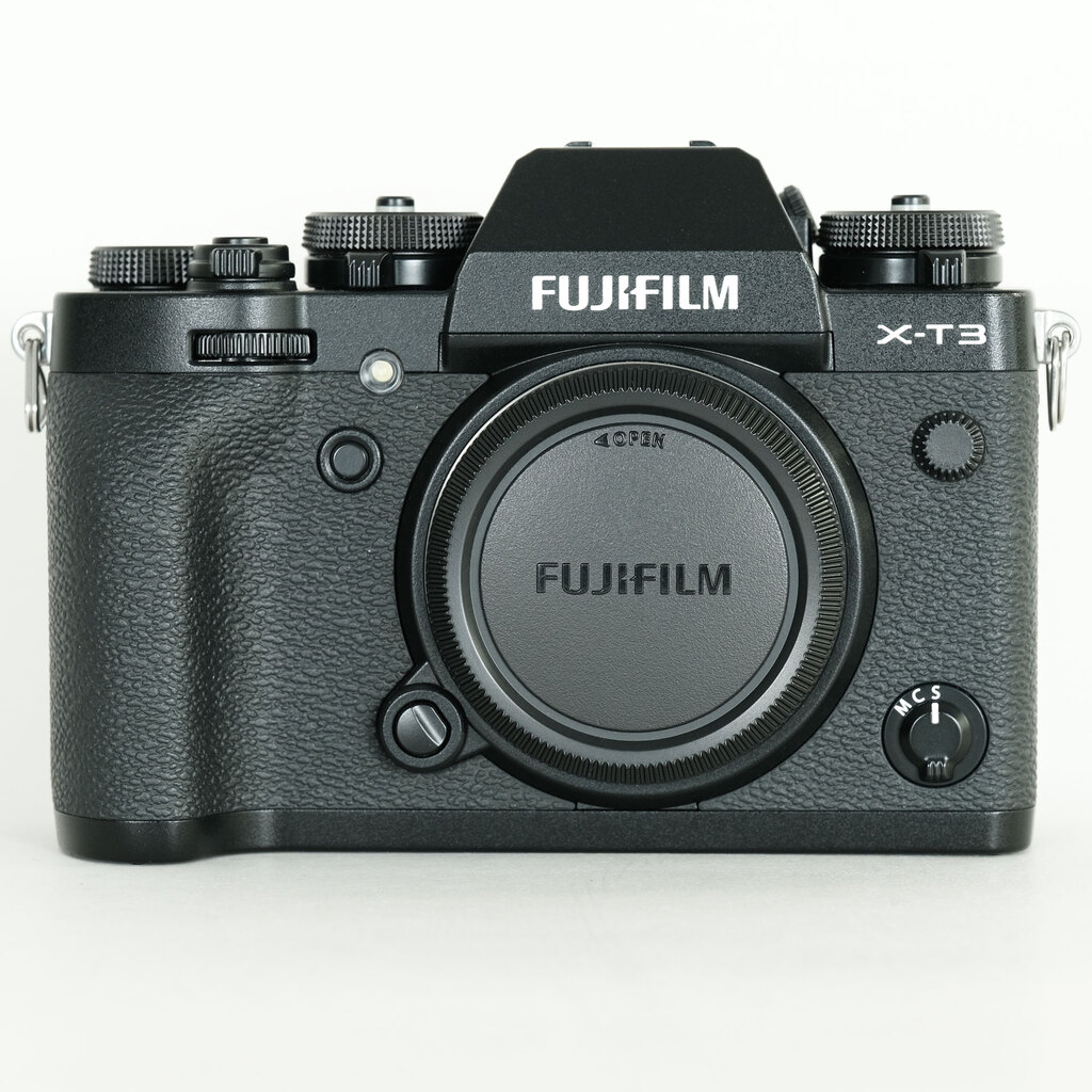 FUJIFILM X-T3